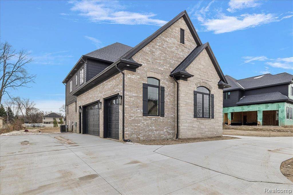 Shelby Twp, MI 48315,14173 PROVIM FOREST