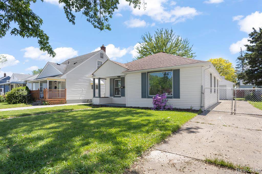 Lincoln Park, MI 48146,1615 MERRILL Avenue