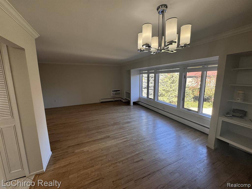 Bloomfield Hills, MI 48304,376 CONCORD