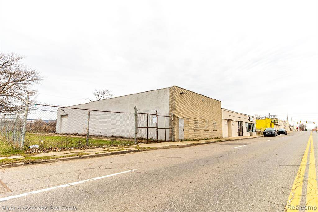 Detroit, MI 48234,18090 MOUNT ELLIOTT Street