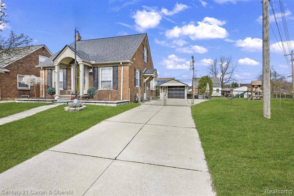 Dearborn, MI 48124,2030 Walnut Street