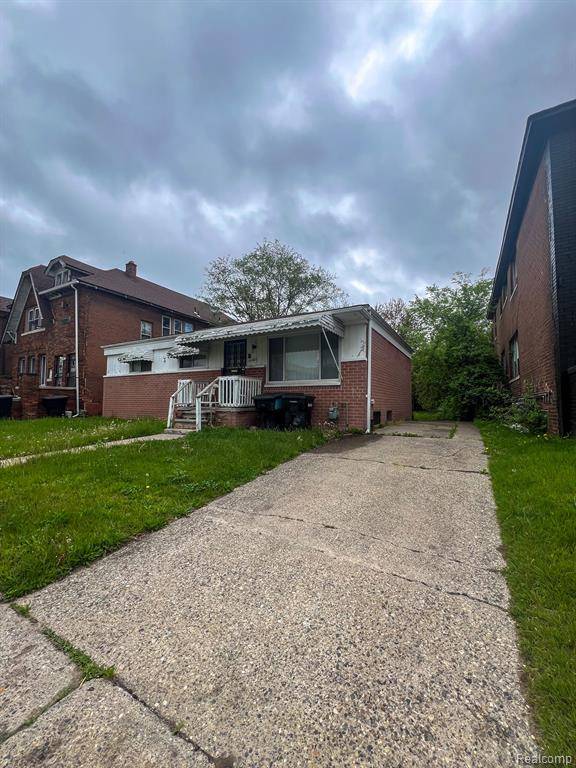 Detroit, MI 48221,16200 LAWTON Street