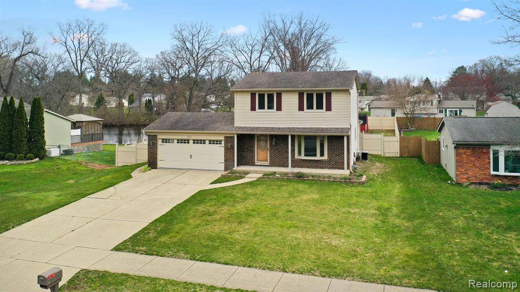 Waterford, MI 48329,2878 BURGESS HILL Drive