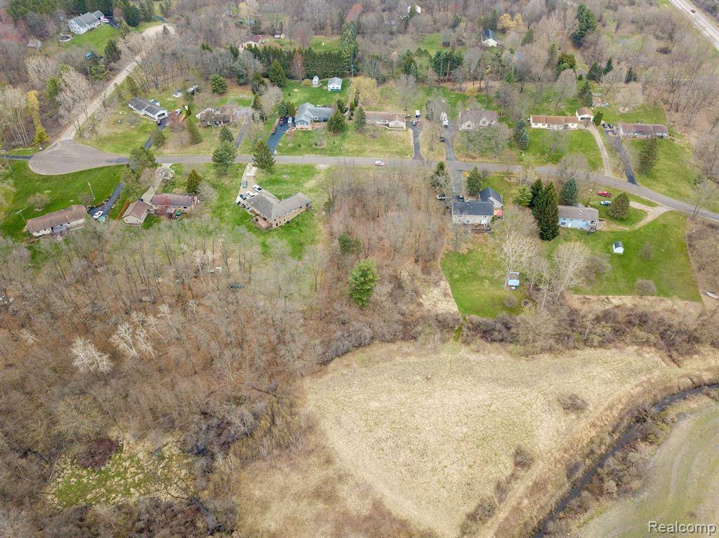 Howell, MI 48855,000 HARTWICK Lane