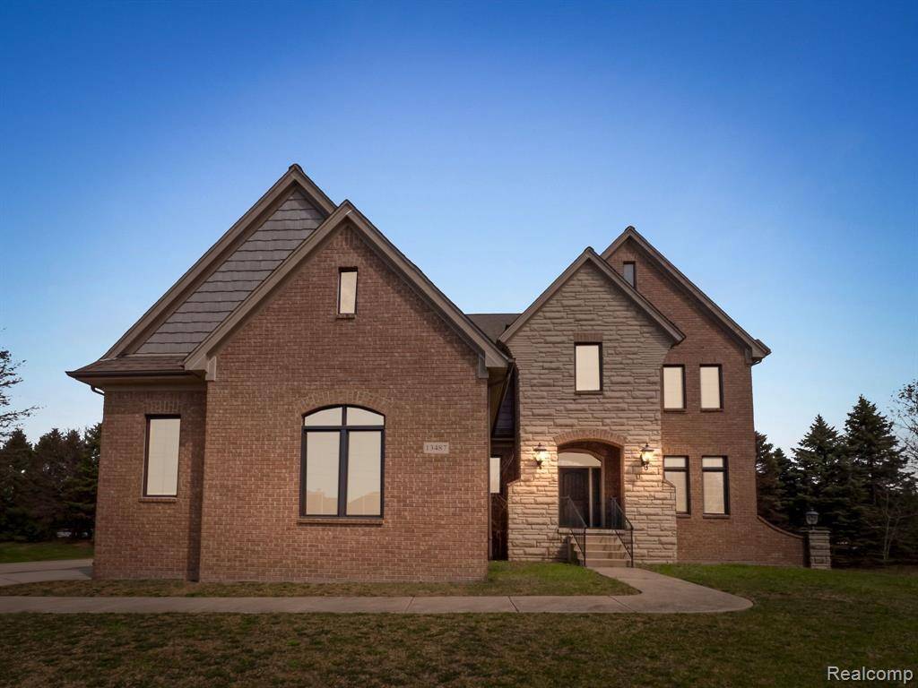 Shelby Twp, MI 48315,13487 OWL