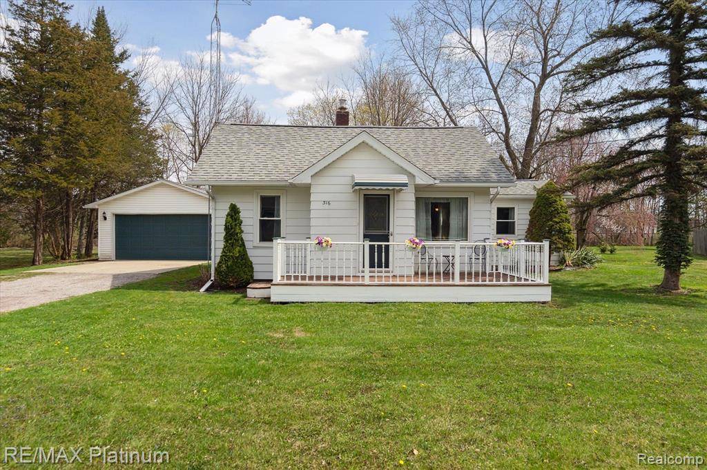 Flushing, MI 48433,316 N SEYMOUR Road