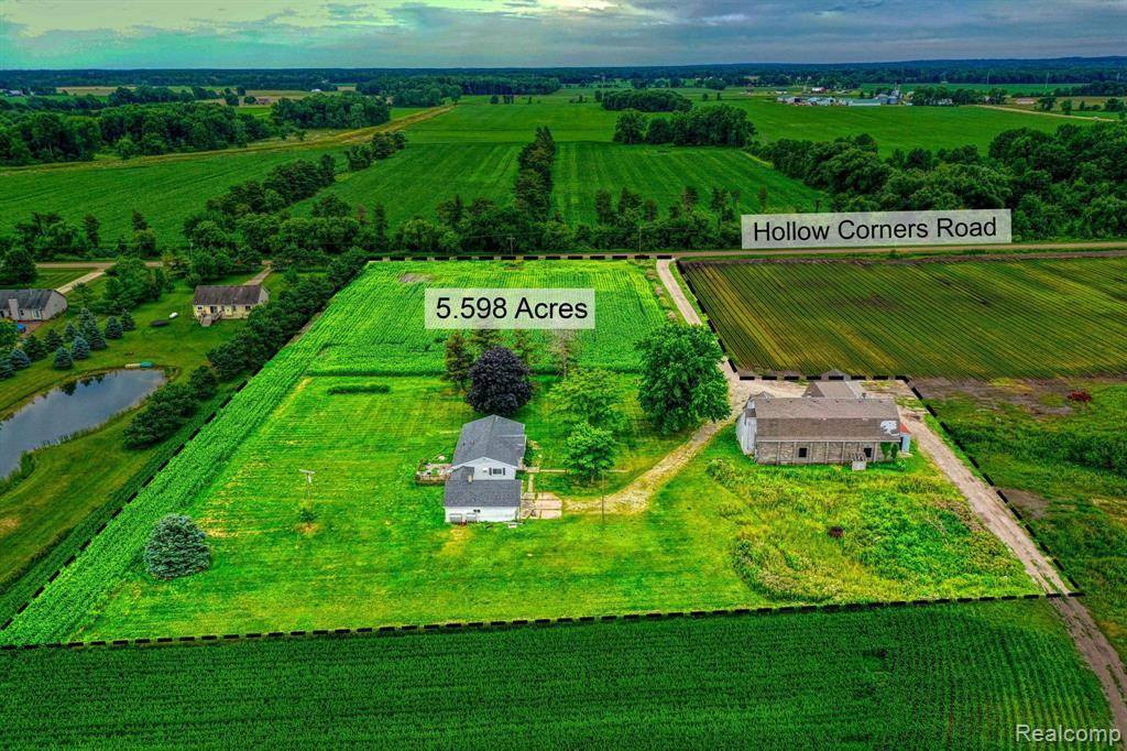 Almont, MI 48003,8671 HOLLOW CORNERS Road