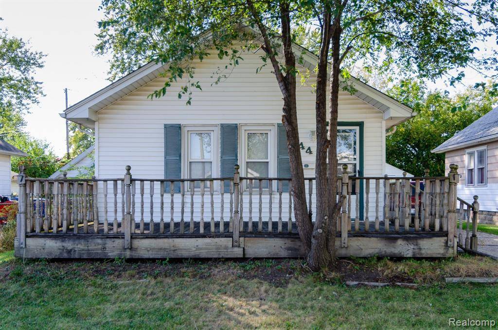 Waterford, MI 48328,44 W END Avenue
