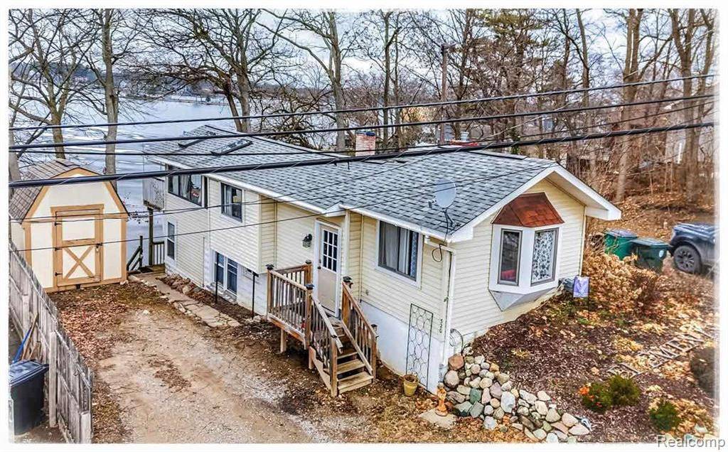 Lake Orion, MI 48362,520 BELLEVUE Avenue