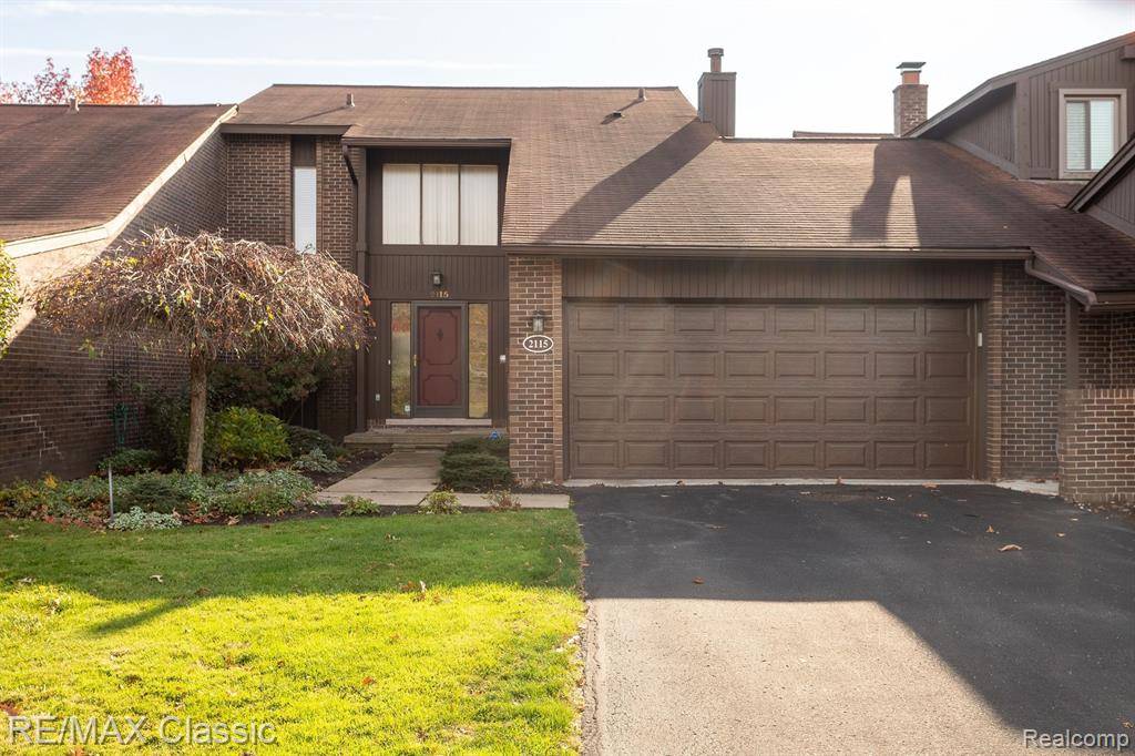 West Bloomfield, MI 48323,2115 BORDEAUX Street