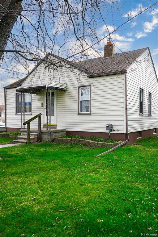 Roseville, MI 48066,29340 SENATOR Street