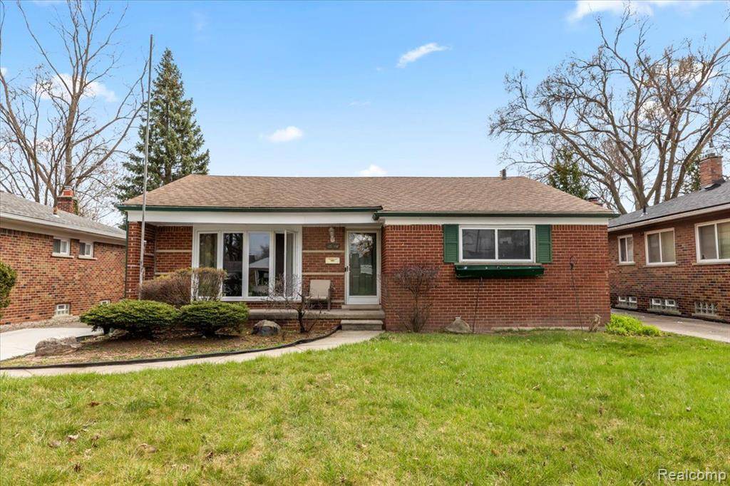 Eastpointe, MI 48021,16144 LINCOLN Avenue
