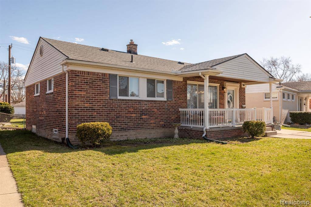 Lincoln Park, MI 48146,1539 CAPITOL Avenue