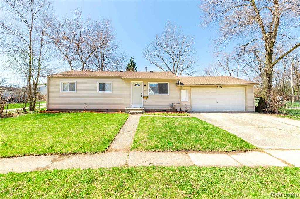 Ypsilanti, MI 48198,1241 RAMBLING Road