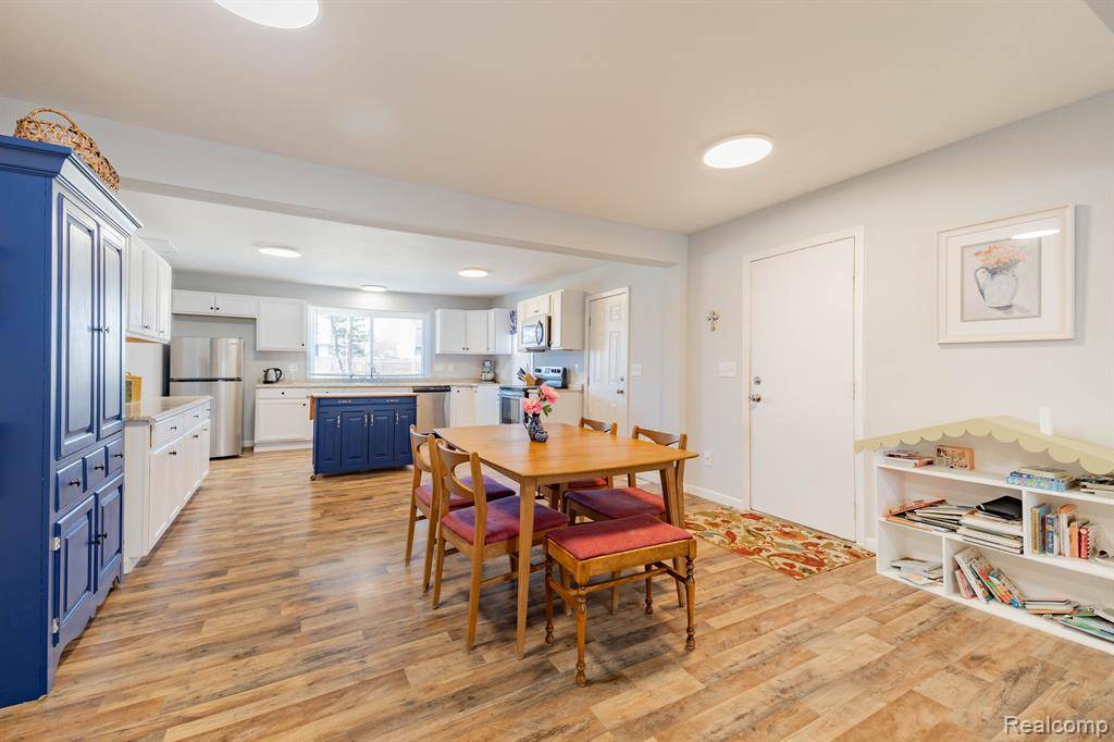 Ypsilanti, MI 48198,1241 RAMBLING Road