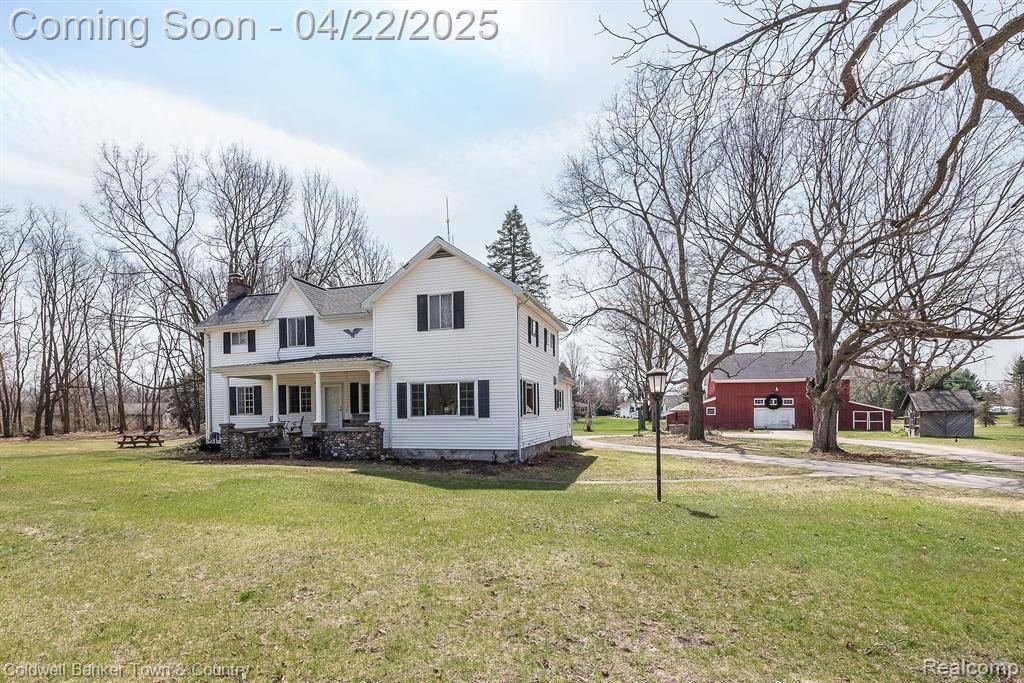 Fenton, MI 48430,5185 LOBDELL Road