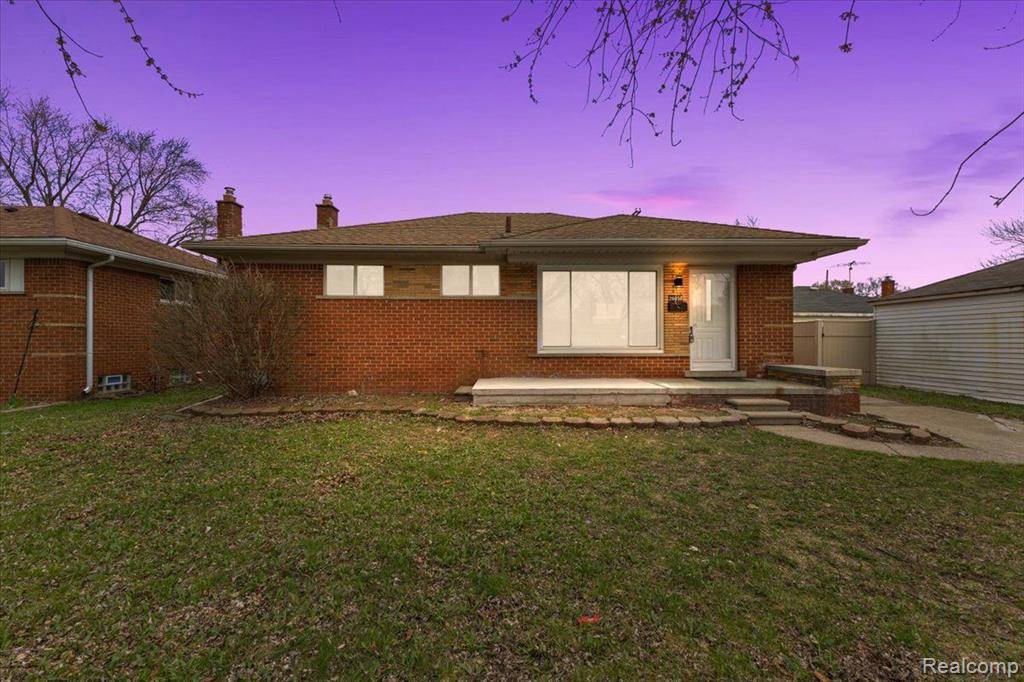 Roseville, MI 48066,26050 JANET