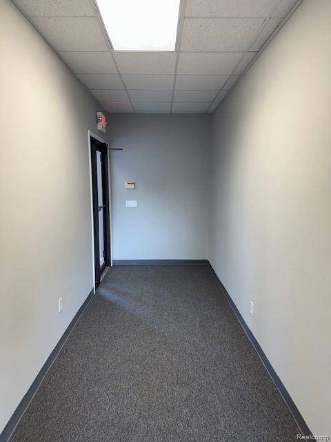 Waterford, MI 48327,6909 HIGHLAND Road