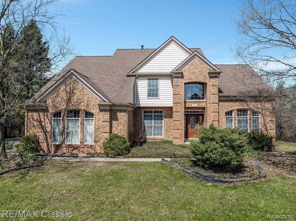 Plymouth, MI 48170,12459 WHITE TAIL