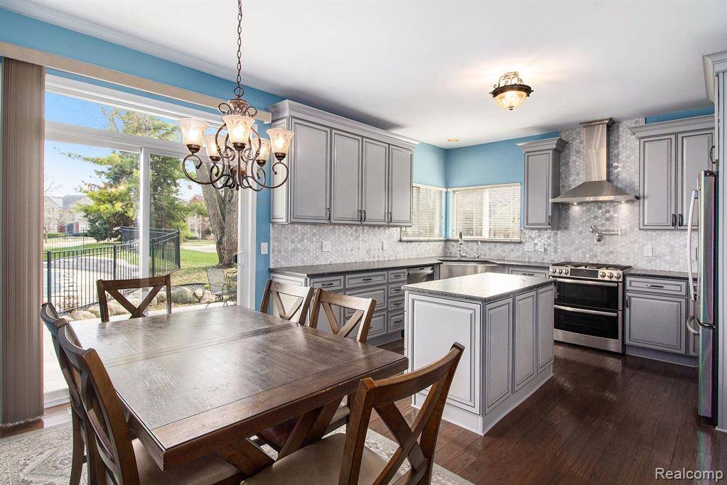 South Lyon, MI 48178,1348 CARTWRIGHT Lane