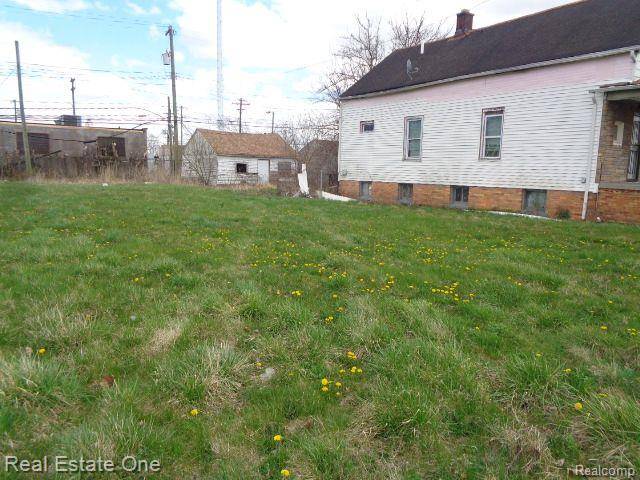 Hamtramck, MI 48212,11676 SAINT LOUIS Street