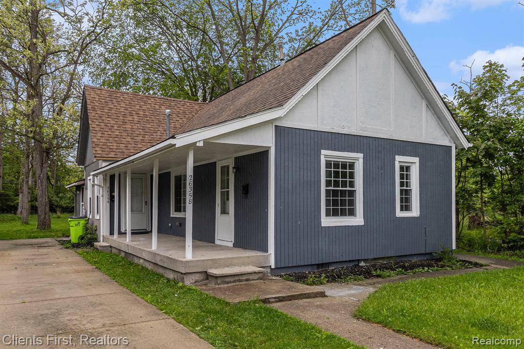 Flat Rock, MI 48134,26358 MOSES Street