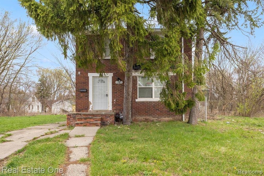 Detroit, MI 48213,13113 CAMDEN Street