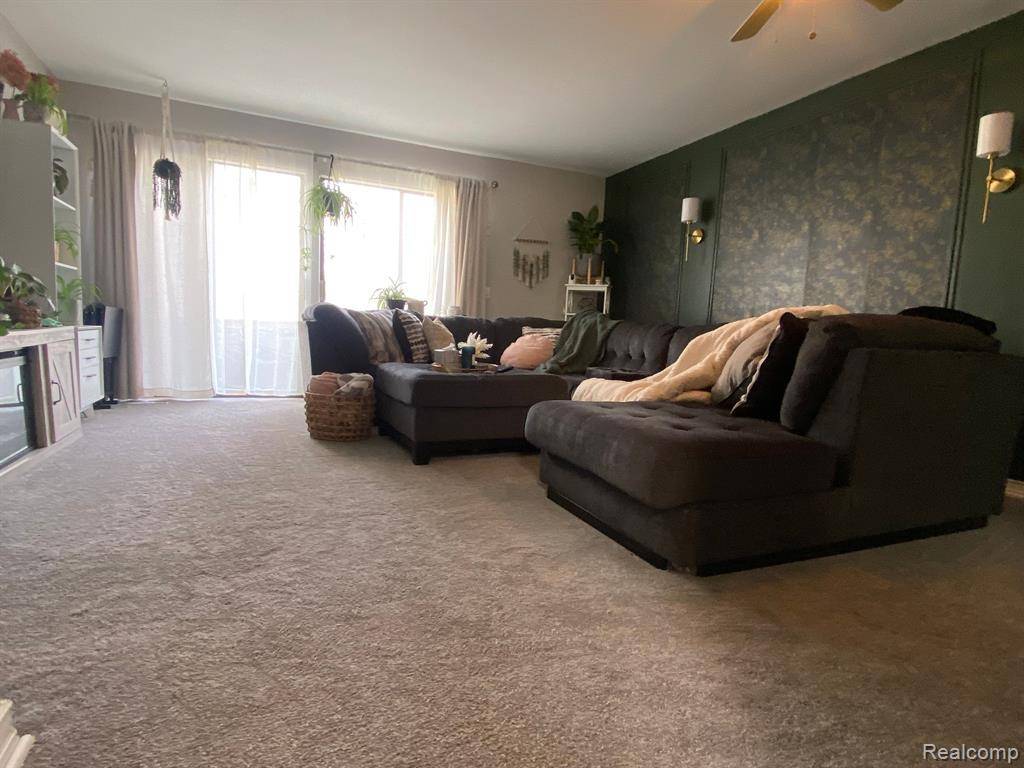 Flint, MI 48507,5225 ORCHARD GROVE Drive