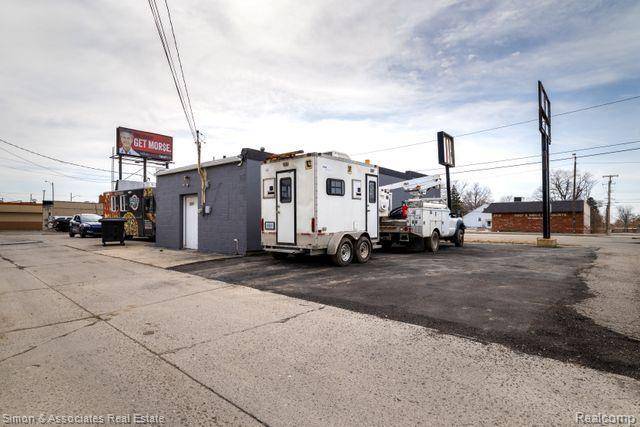 Lincoln Park, MI 48146,3969 DIX