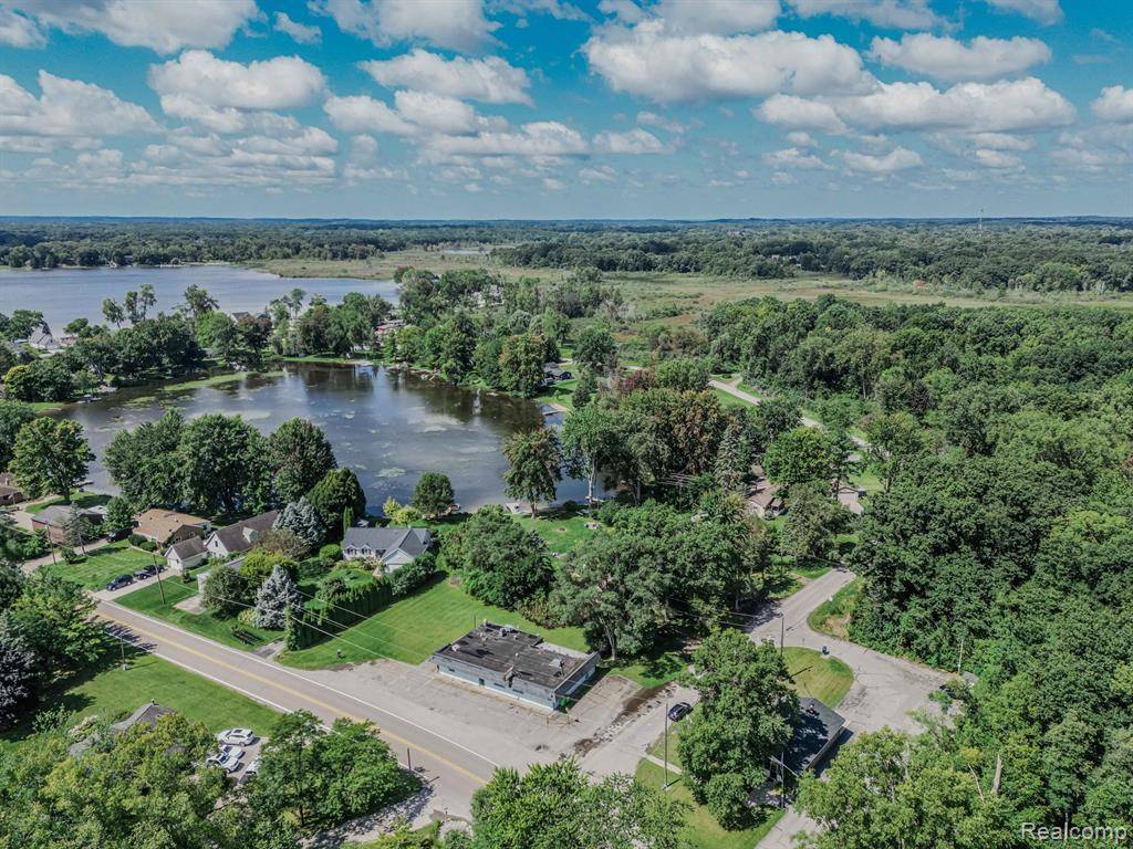 Pinckney, MI,9704 KRESS Road