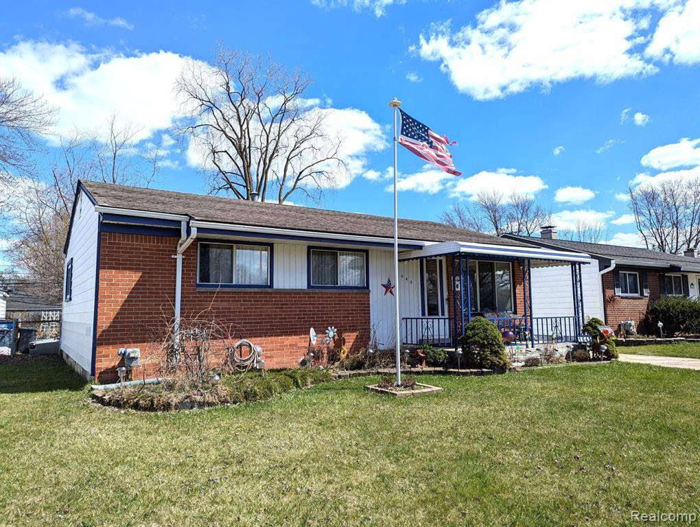 Westland, MI 48186,1645 GLORIA Street