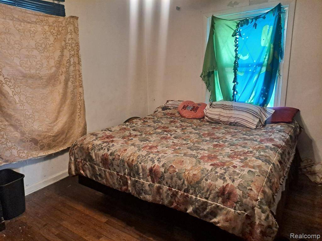 Westland, MI 48186,28919 POWERS Street