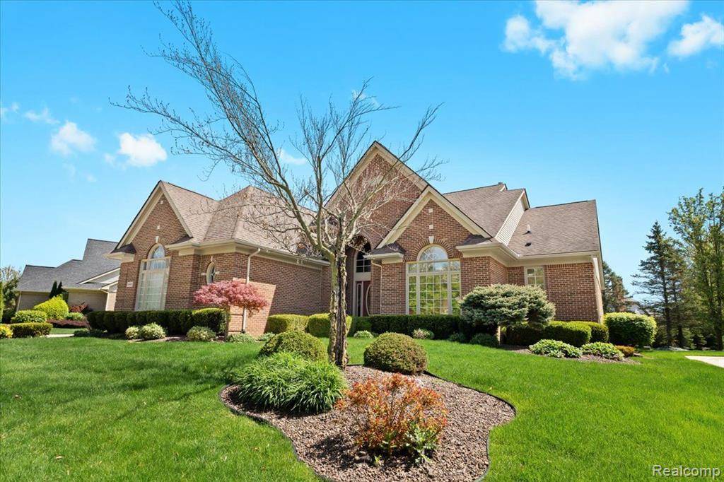 Canton, MI 48188,48491 INVERARAY Road