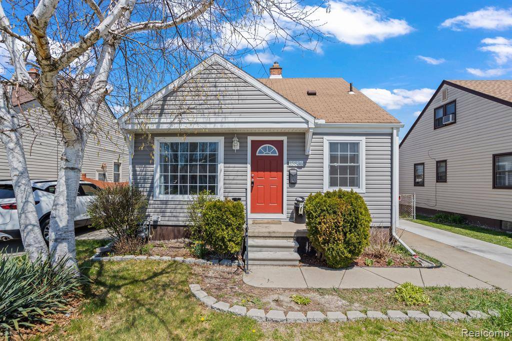 Allen Park, MI 48101,15836 ANNE Avenue