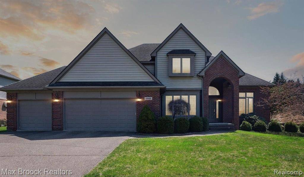 Bloomfield Hills, MI 48302,1942 BLOOMFIELD Drive