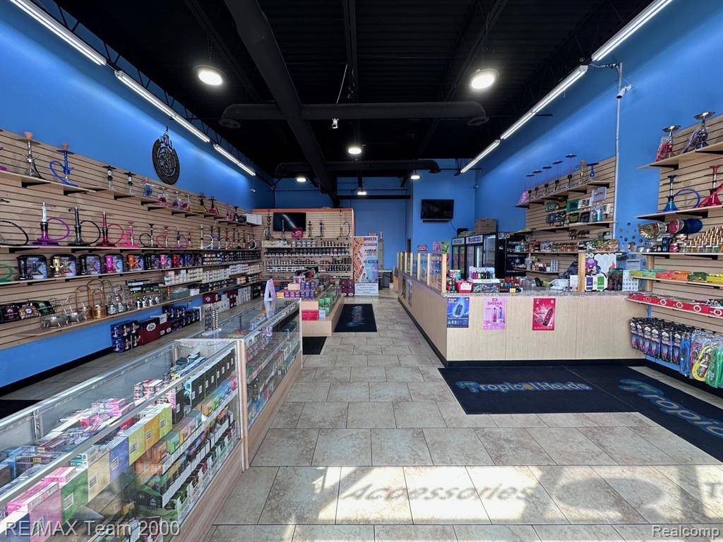 Dearborn Heights, MI 48127,8235 N TELEGRAPH ROAD