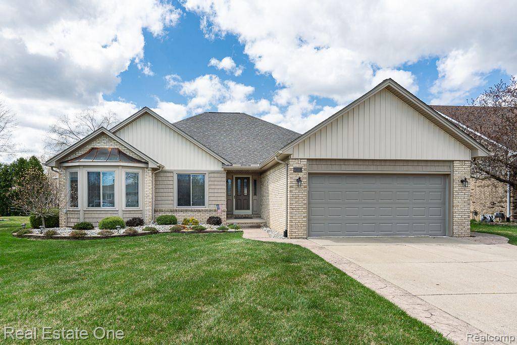 Sterling Heights, MI 48310,40323 FORDWICH Drive