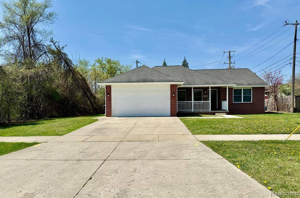 Dearborn Heights, MI 48127,8093 N SILVERY Lane