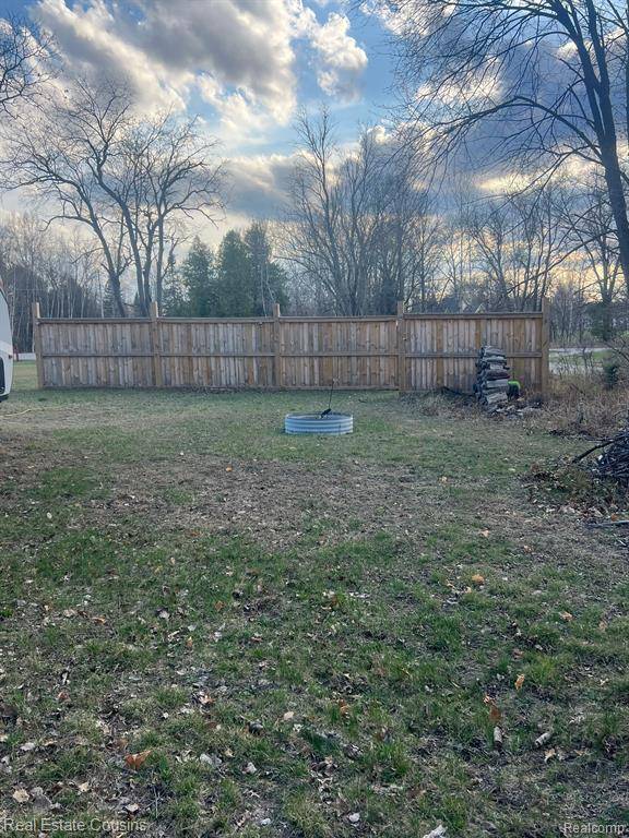 Lake, MI 48632,6214 Larch Trail