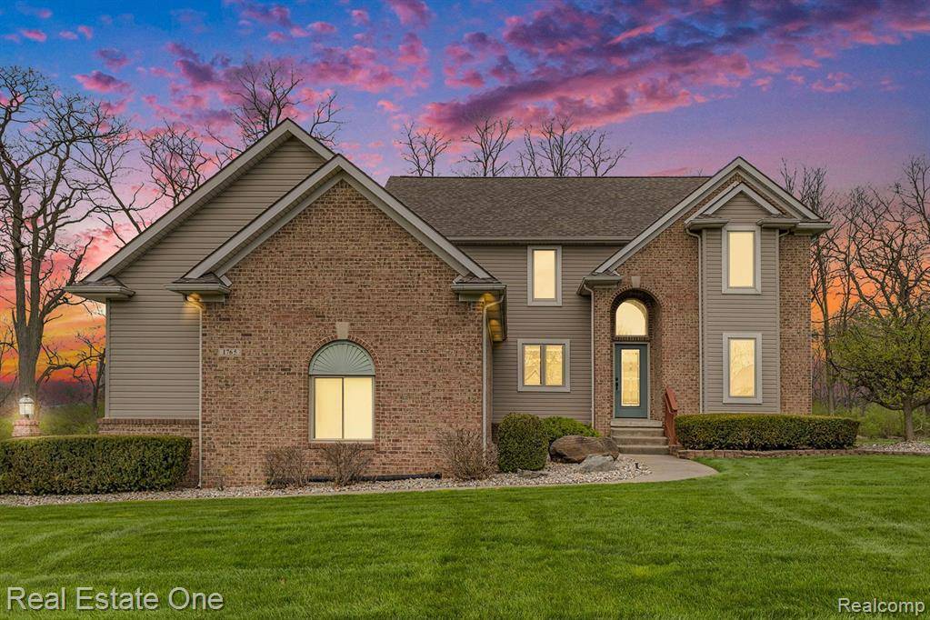 Howell, MI 48843,1765 MIST WOOD Drive