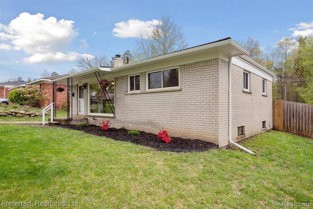Milford, MI 48381,713 Duchess Street
