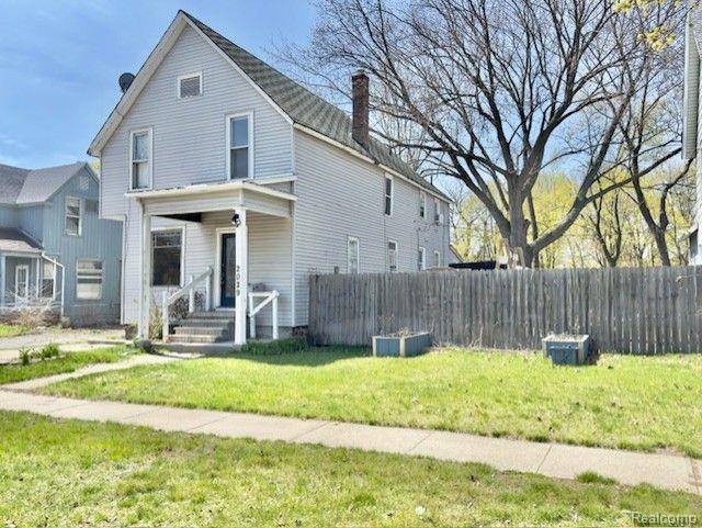 Port Huron, MI 48060,2029 7TH Street