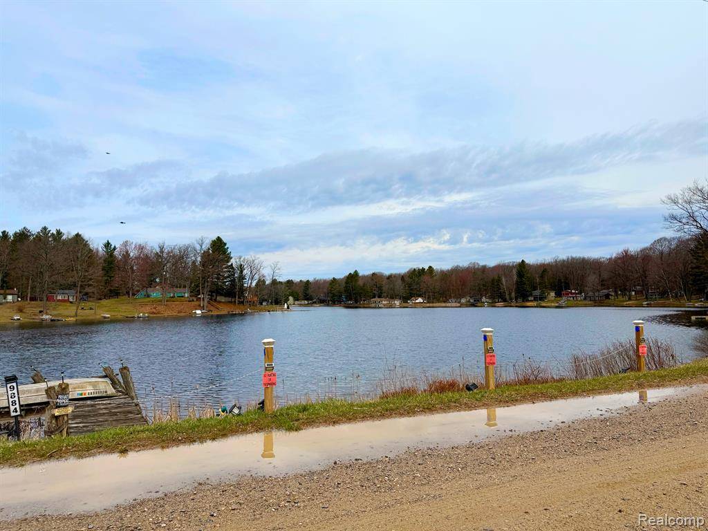 Harrison, MI 48625,10472 N ATHEY Avenue