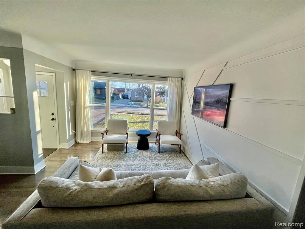Clawson, MI,654 BROADACRE Avenue