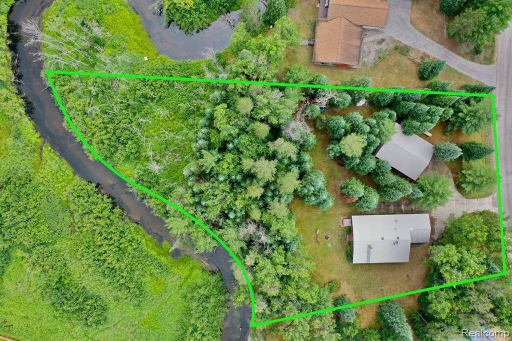 Roscommon, MI 48653,239 AUSABLE RIVER Trail