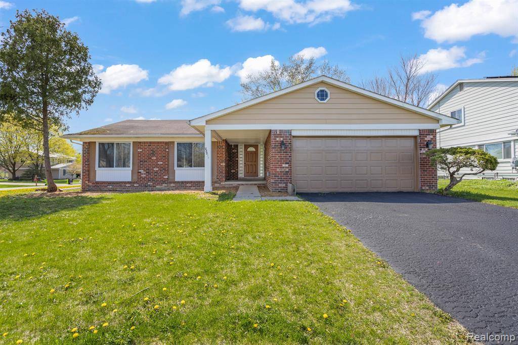 Novi, MI,22511 DEERFIELD Road