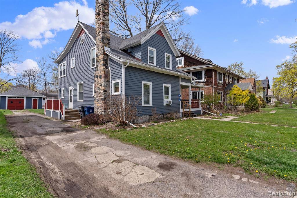 Flint, MI 48503,424 CRAPO Street