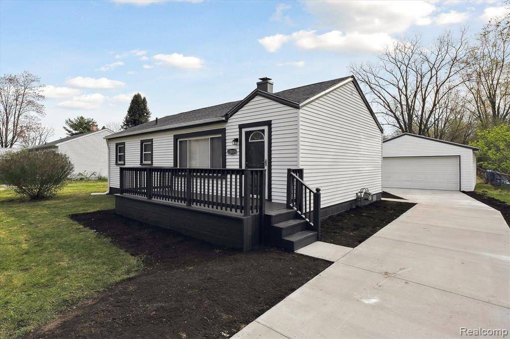 Belleville, MI 48111,22035 BOHN Road