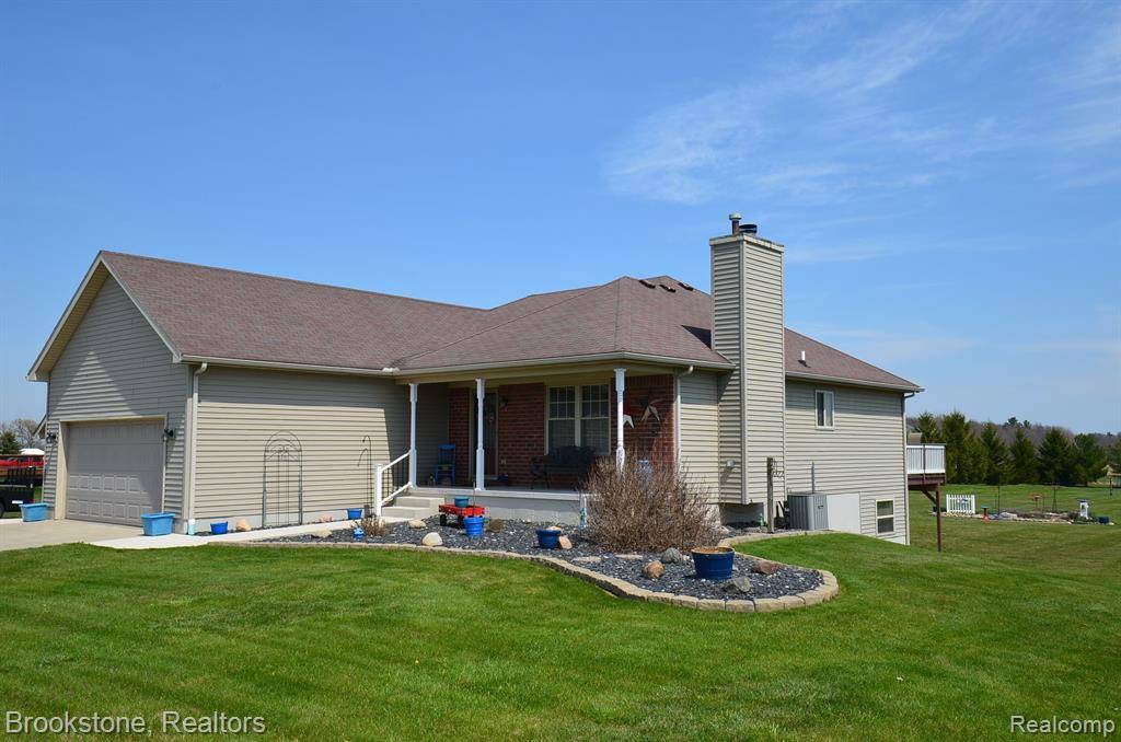 Grant, MI 48032,6854 WILDCAT Road