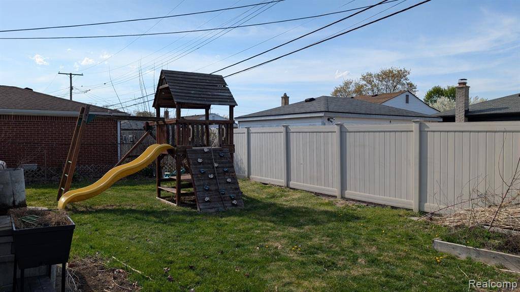 Allen Park, MI 48101,14590 FORD Avenue